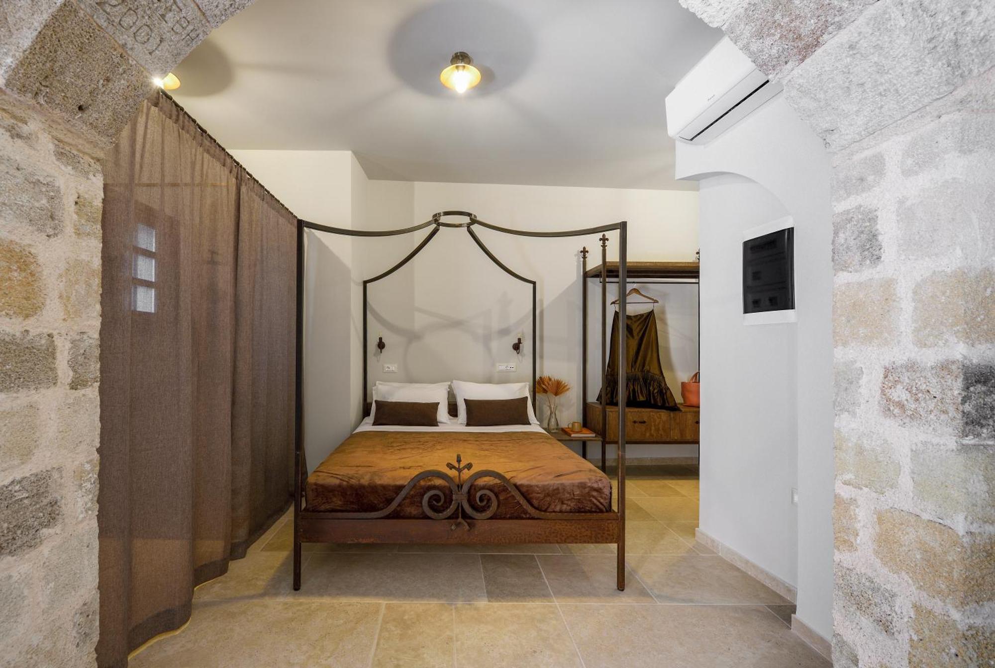 Spanish Knights Inn Rhodes City Oda fotoğraf