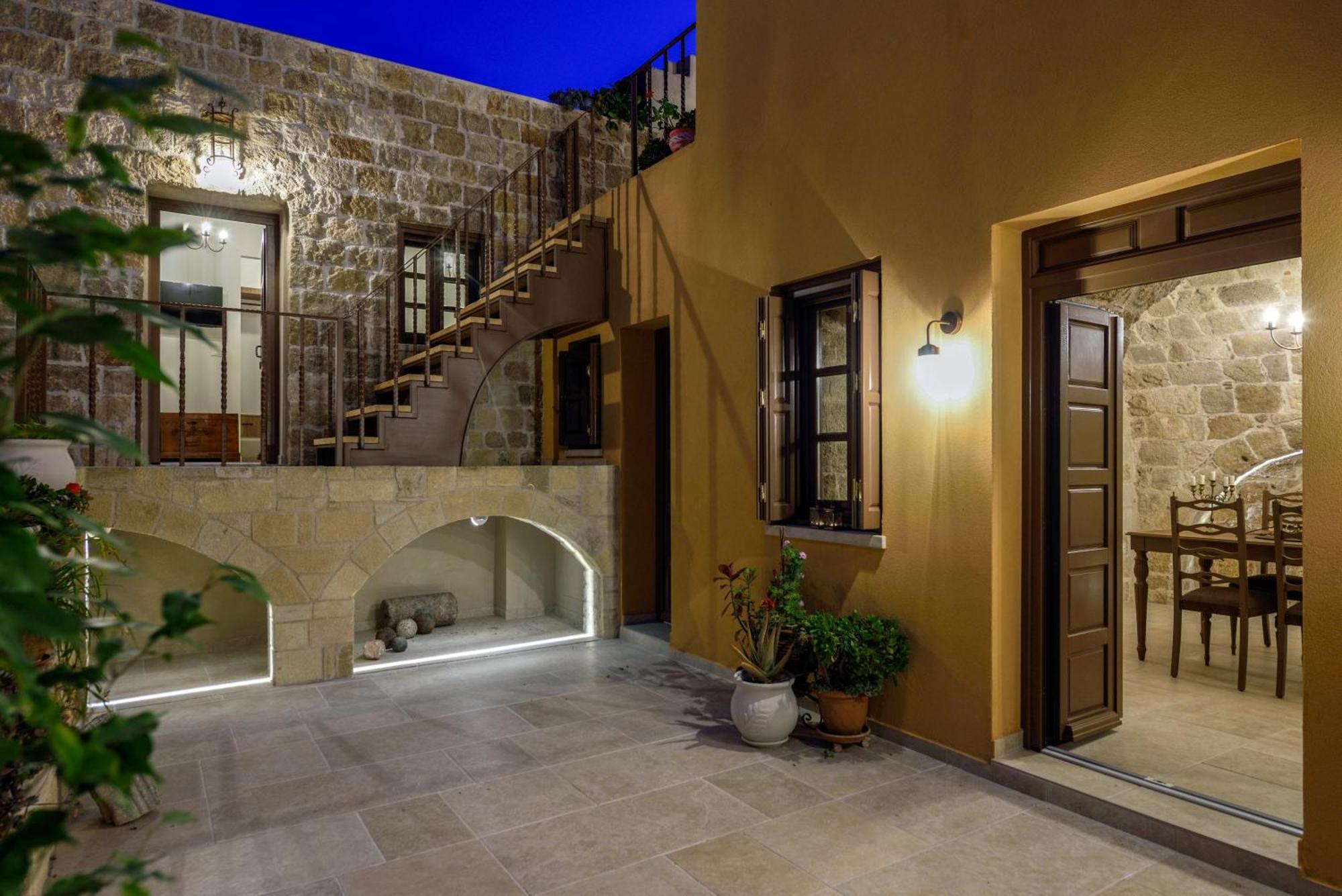 Spanish Knights Inn Rhodes City Dış mekan fotoğraf