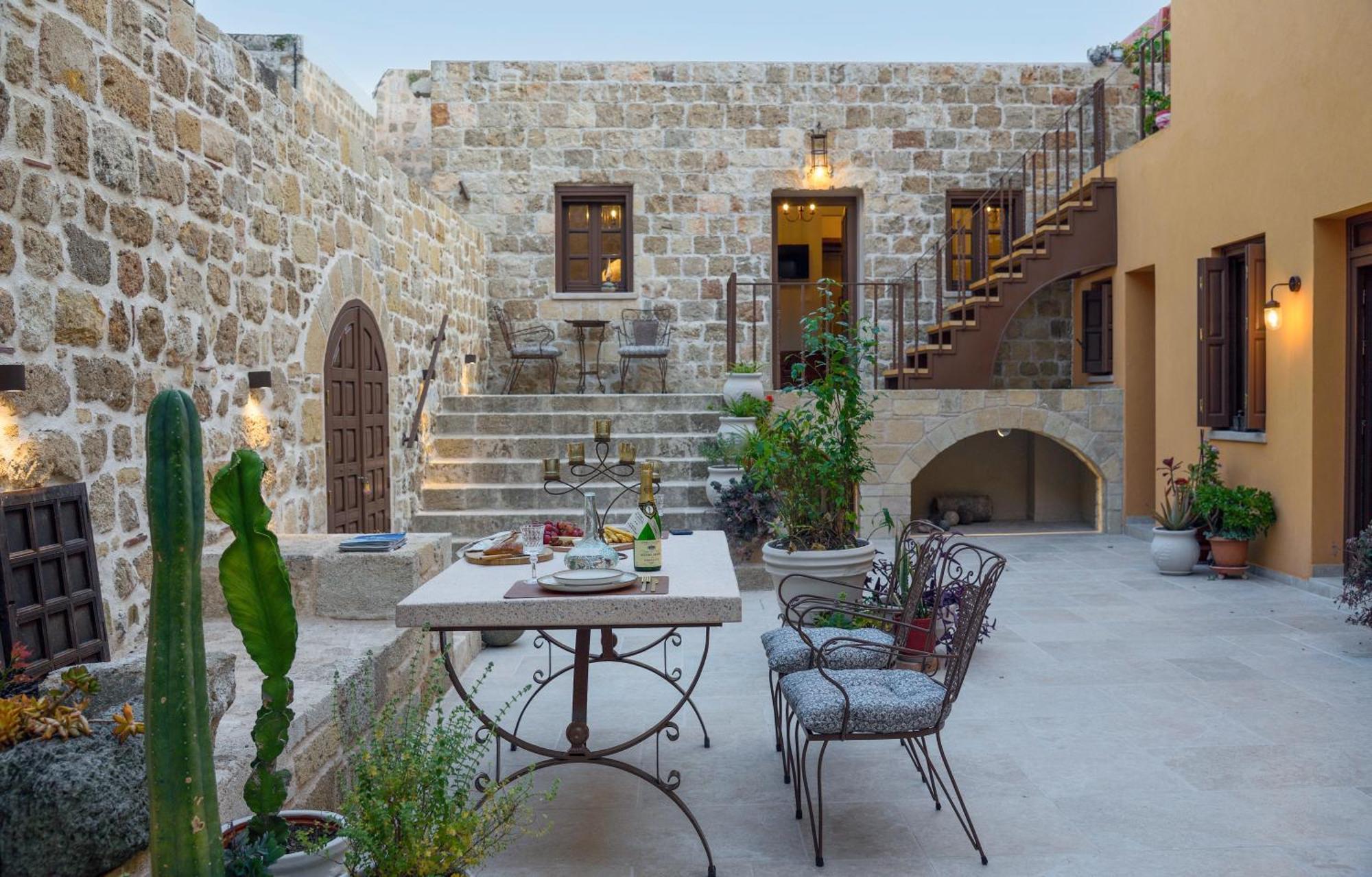 Spanish Knights Inn Rhodes City Dış mekan fotoğraf